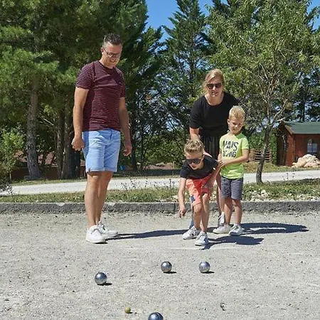 In France With Private Garden 度假居 *