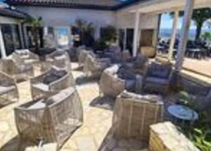 In France With Private Garden *